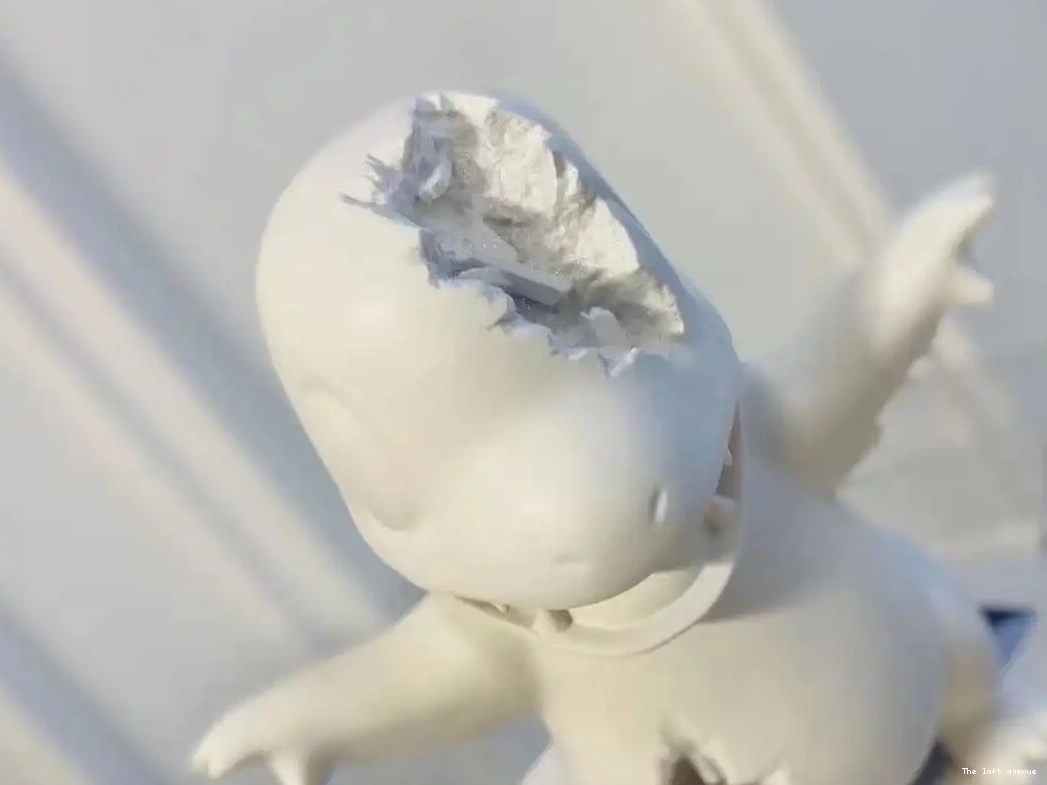 RELIC CHARMANDER ERODED 0514